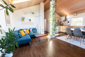 Bivalvia Apartments